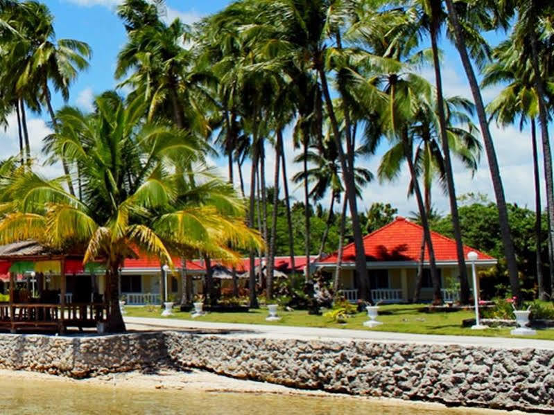 Whispering Palms Island Resort Баколод Экстерьер фото